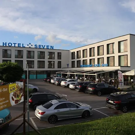 Seven Hotel 4*
