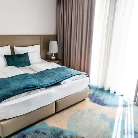 Seven 4* フィラハ